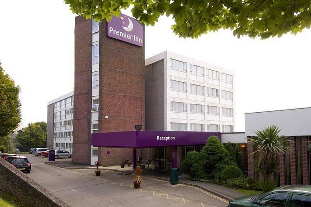 Premier Inn Cardiff North Exterior foto