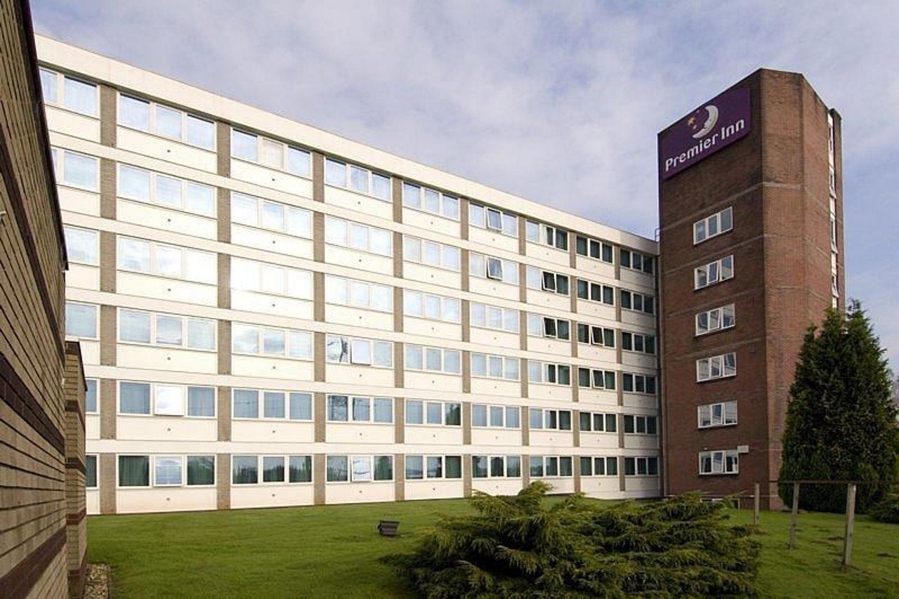 Premier Inn Cardiff North Exterior foto